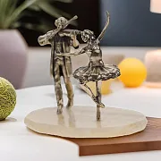 На память: Композиция «Балерина и скрипач» из бронзы — фотография 1