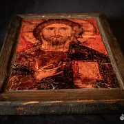 На память: Икона деревянная «Спас Елезаровский» — фотография 3