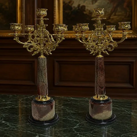 Каминный канделябр из бронзы, латуни и яшмы — оригинальный подарок