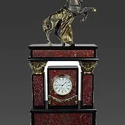 Каминные часы «Конь» из яшмы и долерита — оригинальный подарок — фотография 3