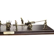 На память: Диорама «Советская дивизионная артиллерия» из бронзы и ясеня, 1:35 — фотография 7